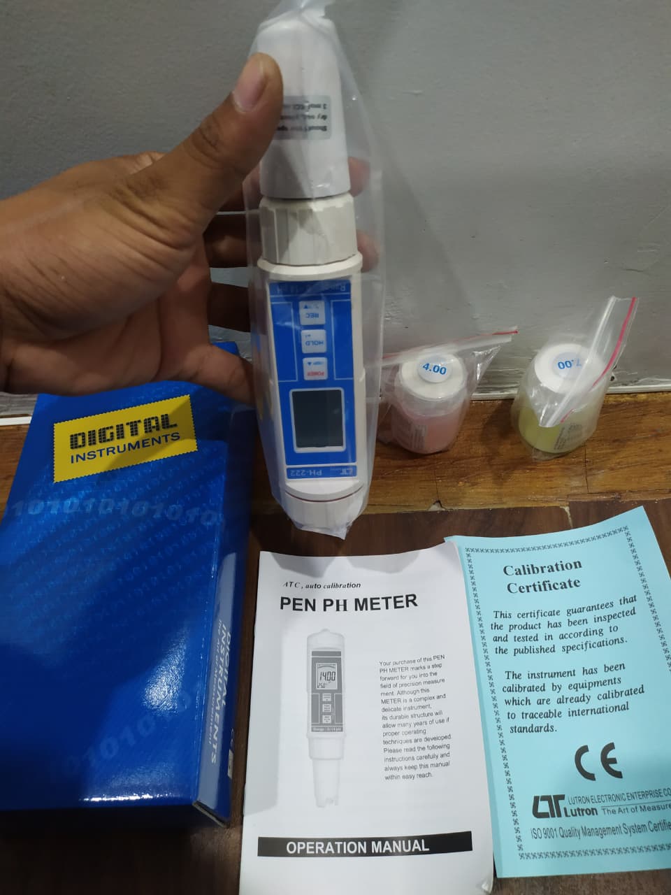 Lutron PH-222 Pen PH Meter 2