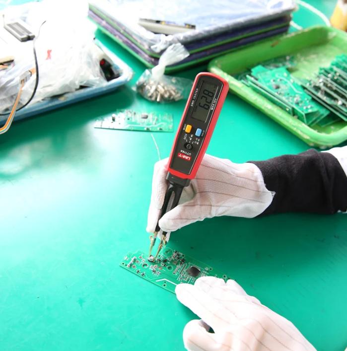 UNI-T UT116A